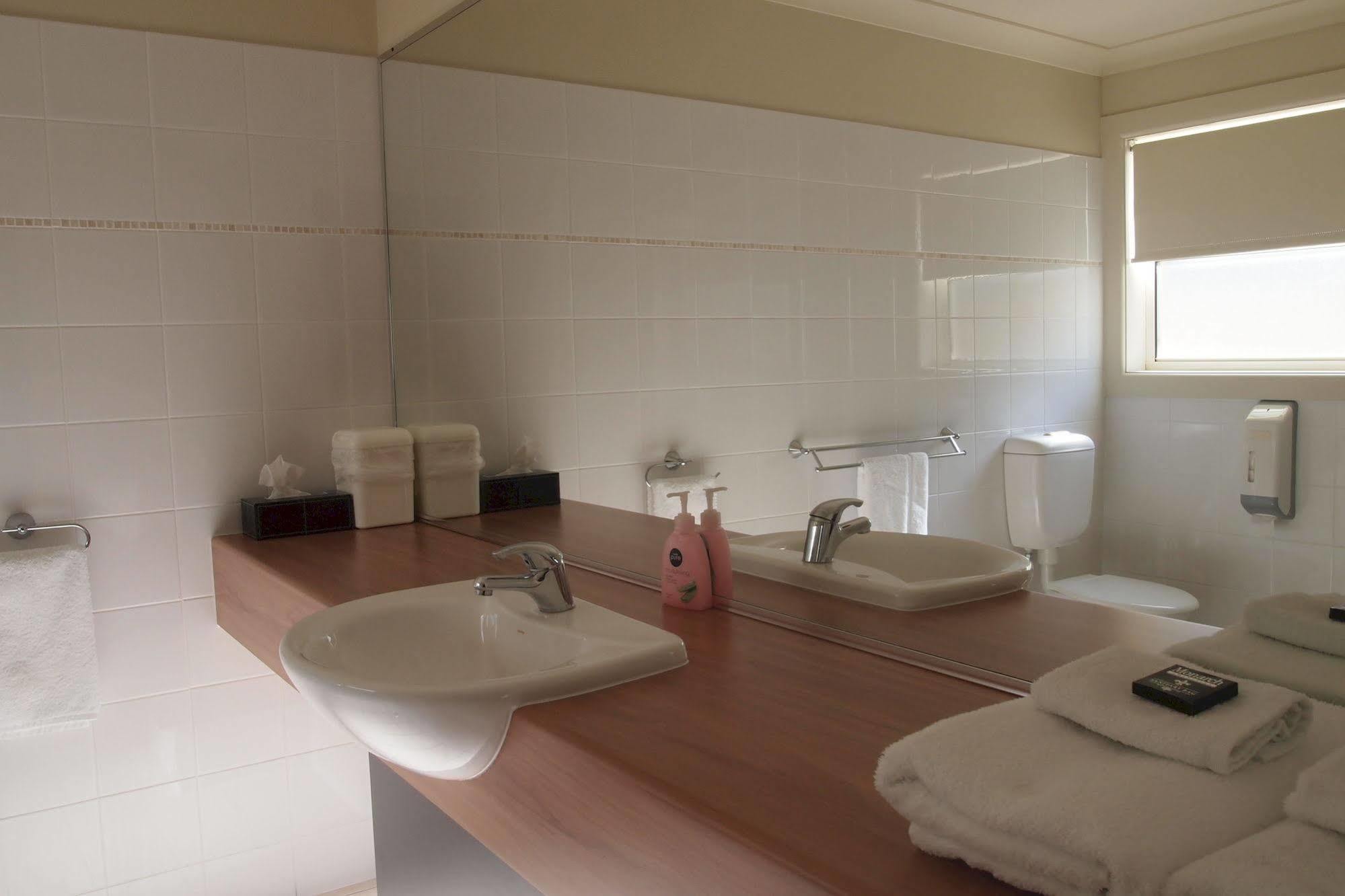Alexander Cameron Suites Penola Exteriér fotografie