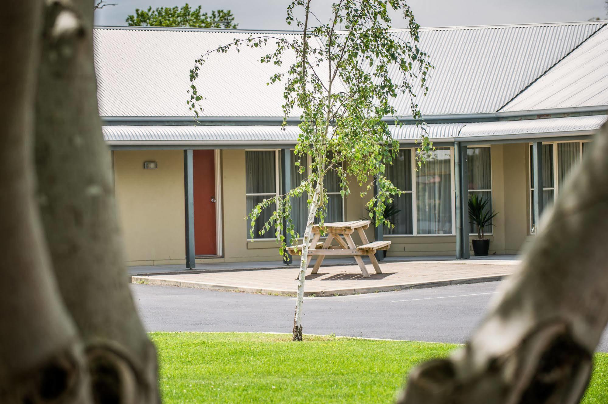 Alexander Cameron Suites Penola Exteriér fotografie