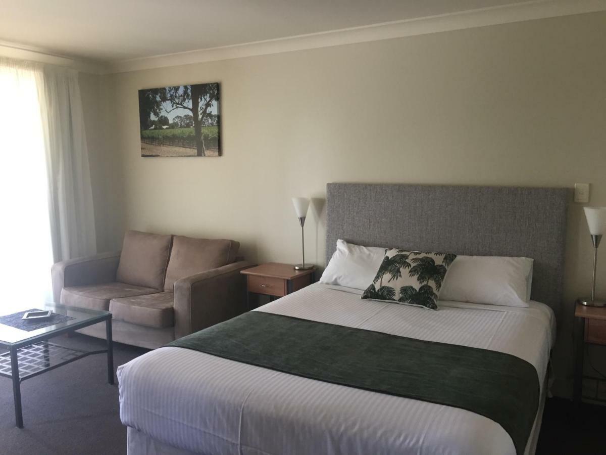 Alexander Cameron Suites Penola Exteriér fotografie